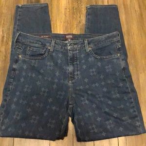 ❤️ NYDJ AMI SKINNY SIZE 10 ♥️